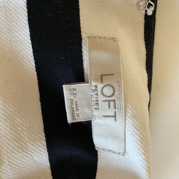 LOFT Striped Linen Mini Skirt – Black/White, Size 6P - Picture 5 of 6